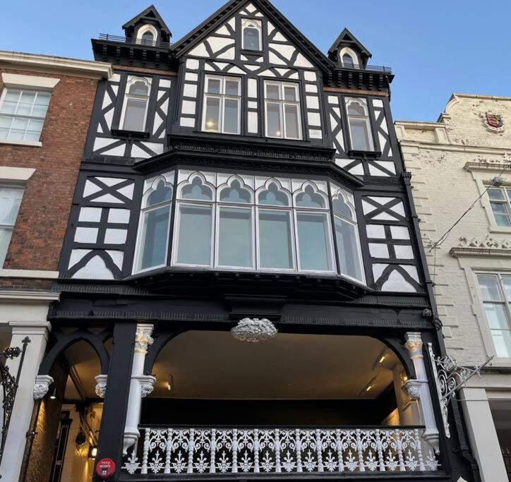 Cathedral On The Rows - City Centre Chester Exterior foto