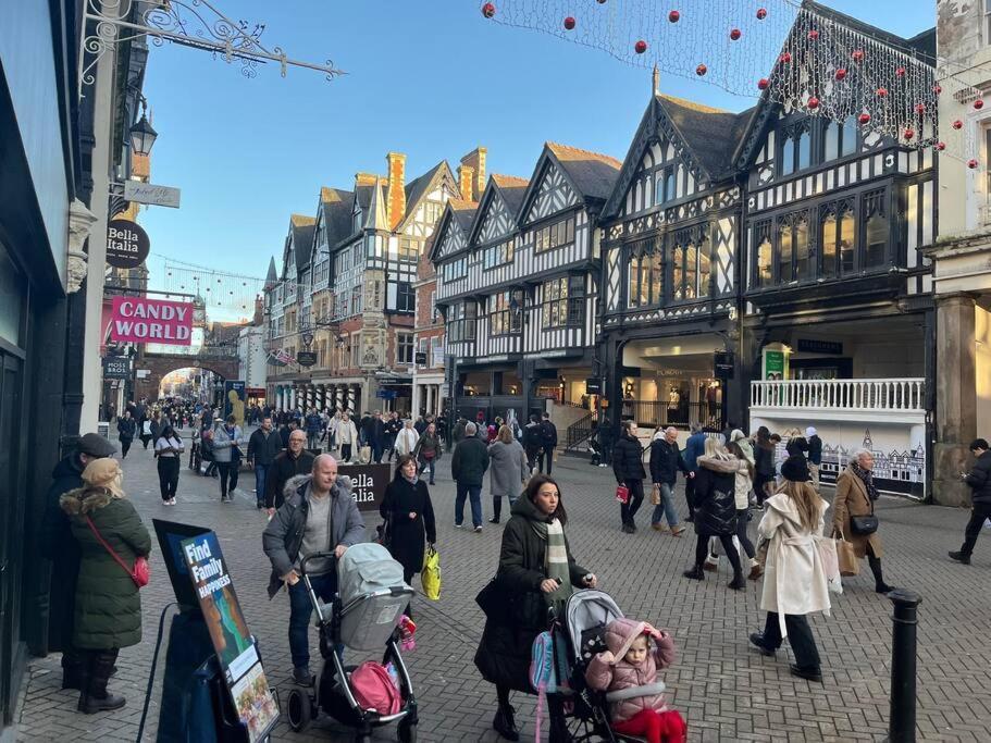 Cathedral On The Rows - City Centre Chester Exterior foto